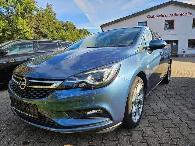 Azur blau (m2) Gebraucht 2017 Opel Astra Innovation Limousine | 11.550 € (Fairer Preis) - Bild 1/4