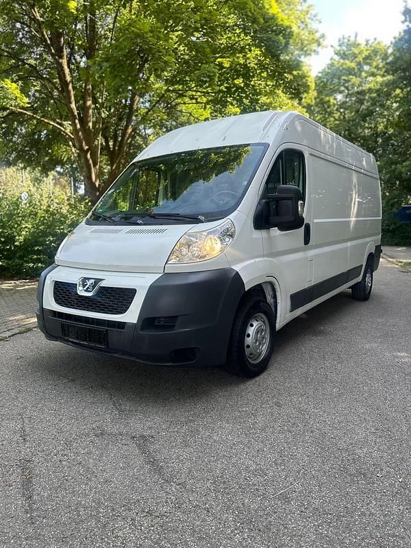 Weiß Gebraucht 2010 Peugeot Boxer Van | 4.999 € (Fairer Preis) - Bild 1/4