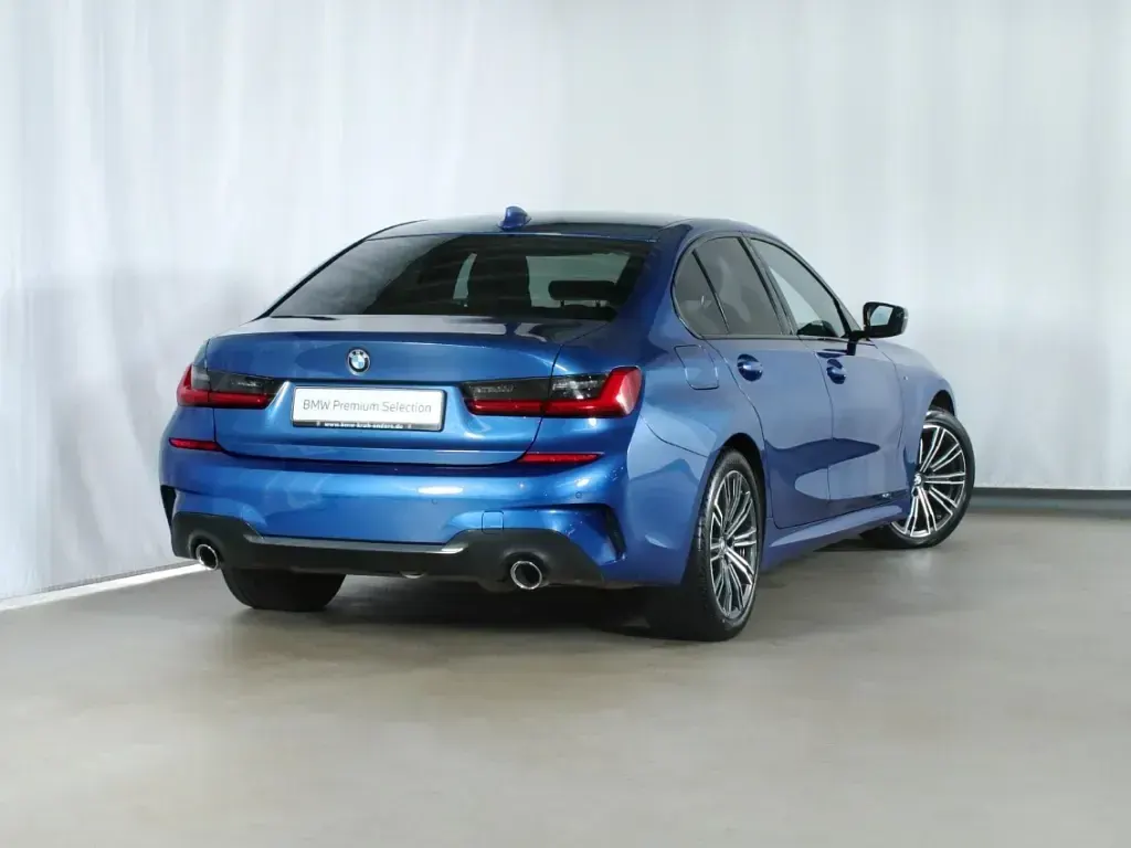 Gebraucht BMW 330 M Sport 286 PS (210 kW) 2021 Blau Limousine