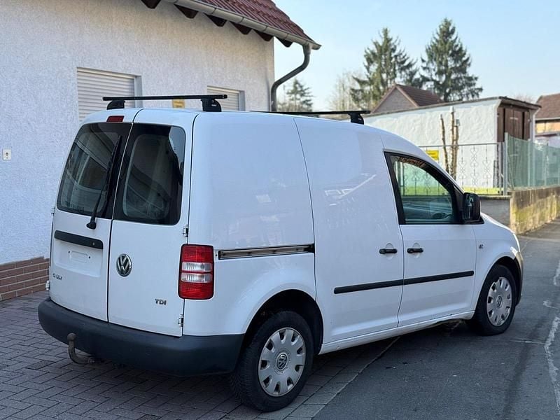 Gebraucht VW Caddy 105 PS (77 kW) 2011 Weiß Van / Kleinbus
