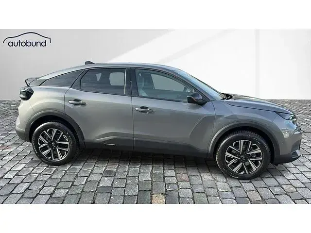 Neu Citroën C4 131 PS (96 kW) 2025 SUV