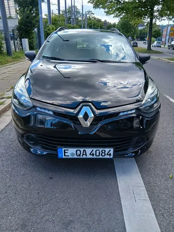 Gebraucht Renault Clio LIMITED 73 PS (53 kW) 2017 Schwarz Limousine