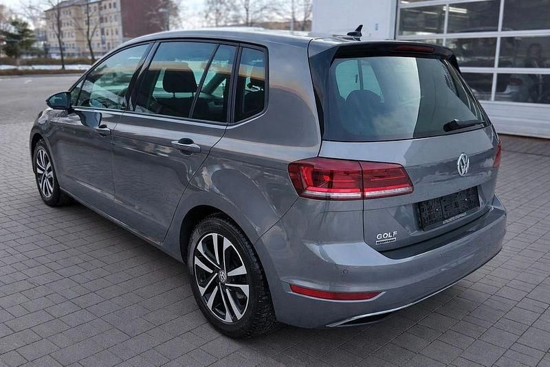 Gebraucht VW Golf United 131 PS (96 kW) 2020 Grau Van / Kleinbus