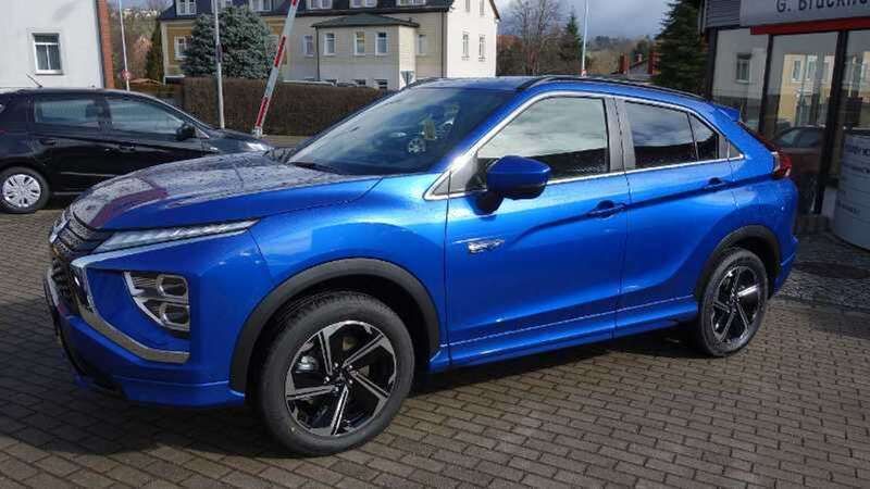 Laserblau Gebraucht 2022 Mitsubishi Eclipse Cross Select SUV | 27.490 € (Fairer Preis) - Bild 1/4