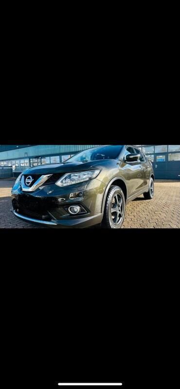 Grün Gebraucht 2015 Nissan X-Trail SUV | 13.800 € (Fairer Preis) - Bild 1/4