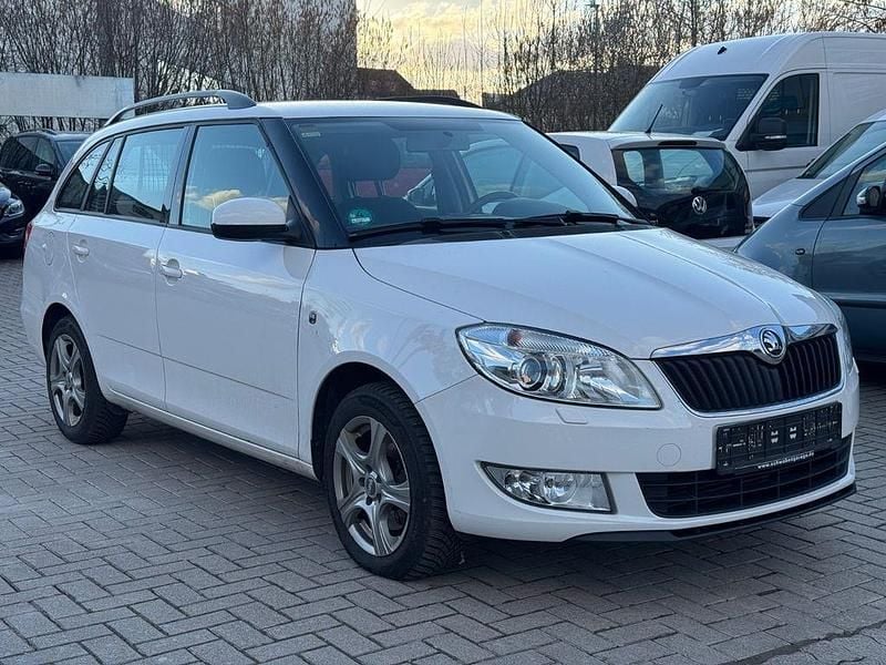 Gebraucht Skoda Fabia Elegance 105 PS (77 kW) 2013 Weiß Kombi
