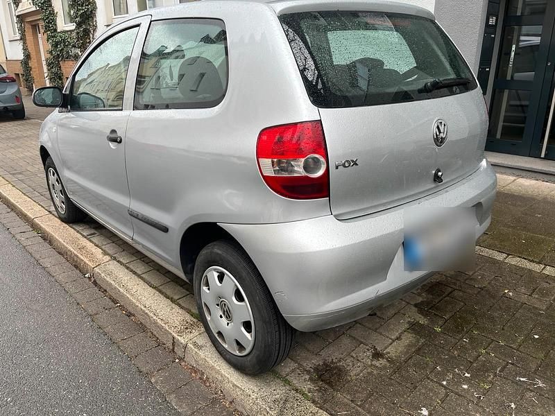 Occasion VW Fox 54 ch (39 kW) 2005 Argent Citadine