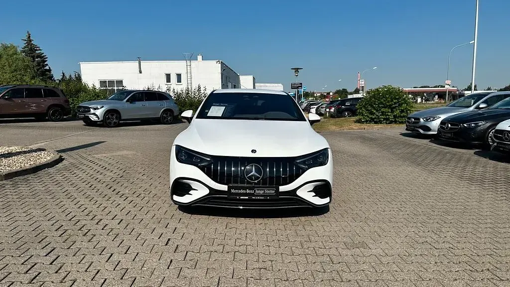 Gebraucht Mercedes EQE AMG 53 AMG 459 kW (625 PS) 2023 Weiß Limousine