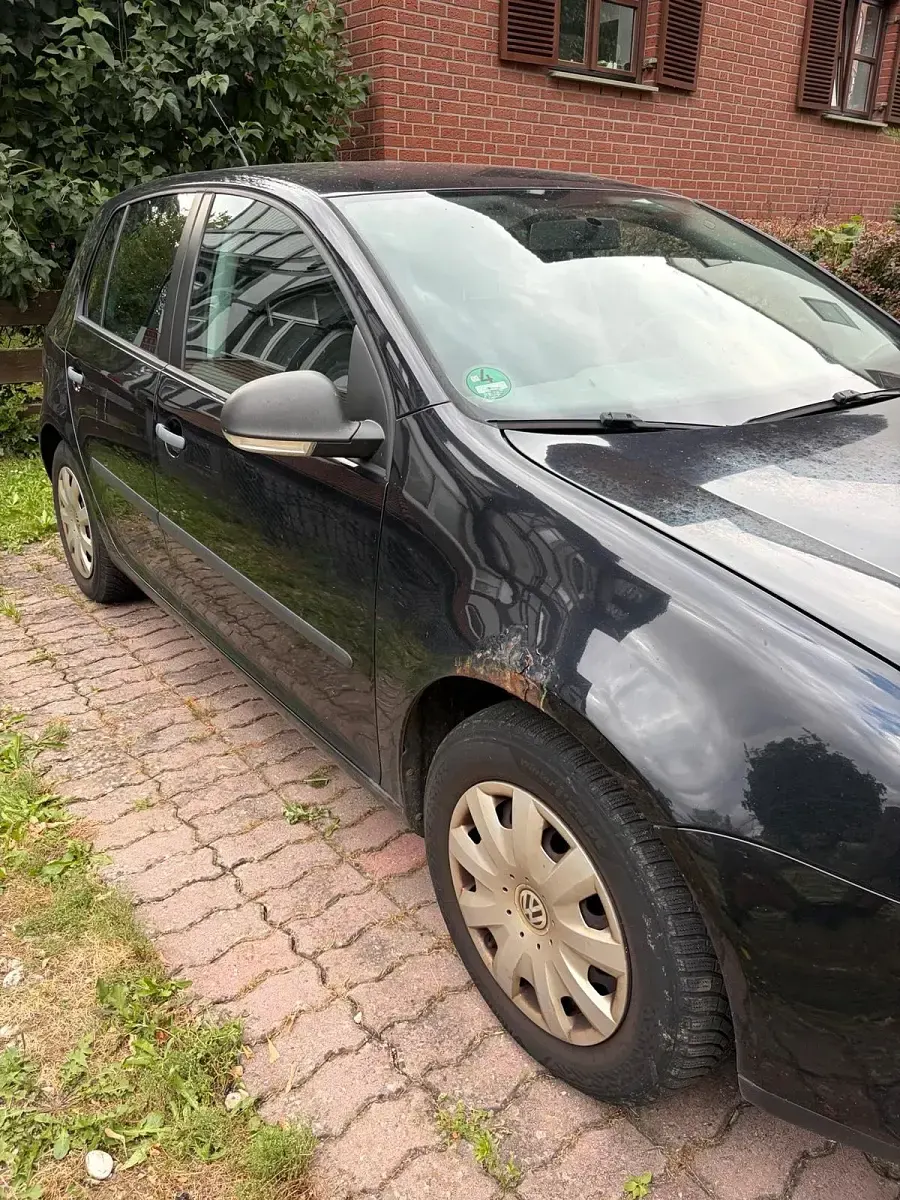 Gebraucht VW Golf VI 102 PS (75 kW) 2008 Schwarz Kleinwagen