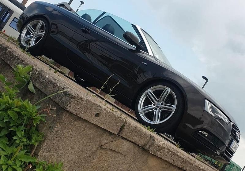 Gebraucht Audi A5 Cabriolet 177 PS (130 kW) 2012 Braun Cabrio