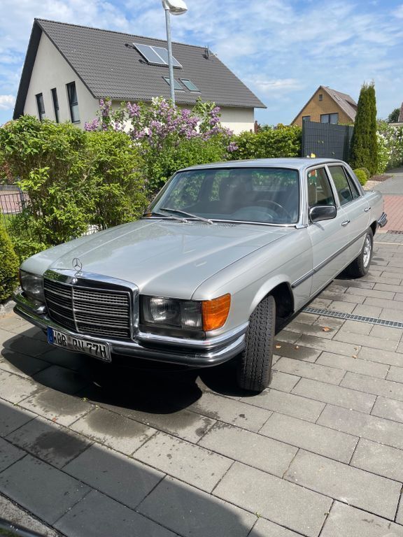 Silber Gebraucht 1978 Mercedes 450 SE Limousine | 5.500 € - Bild 1/4
