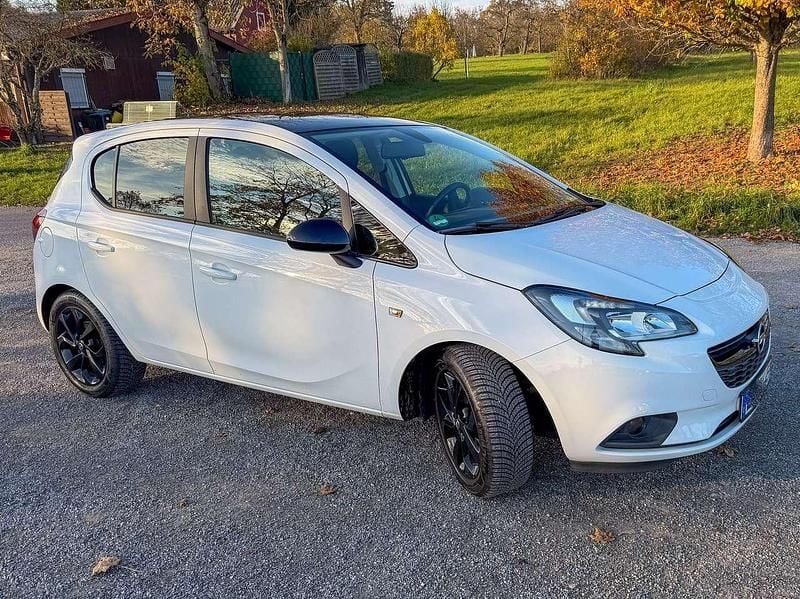 Weiß Gebraucht 2018 Opel Corsa Color Edition Limousine | 6.990 € (Guter Preis) - Bild 1/4