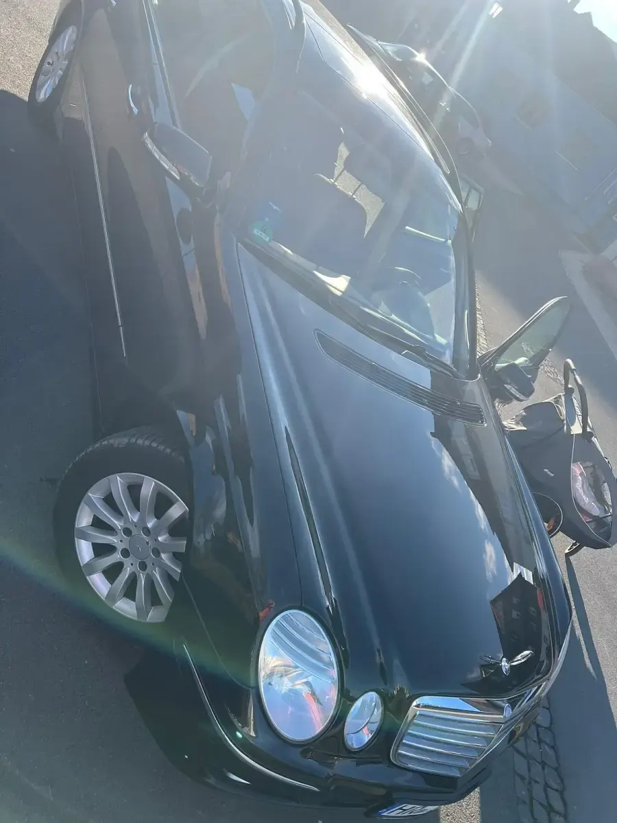 Gebraucht Mercedes E220 170 PS (125 kW) 2008 Schwarz Kombi