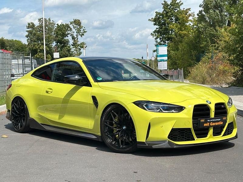 Gelb Gebraucht 2021 BMW M4 Competition Edition Coupé | 69.999 € (Fairer Preis) - Bild 1/4