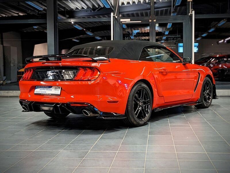 Gebraucht Ford Mustang GT 309 PS (227 kW) 2021 Rot Cabrio