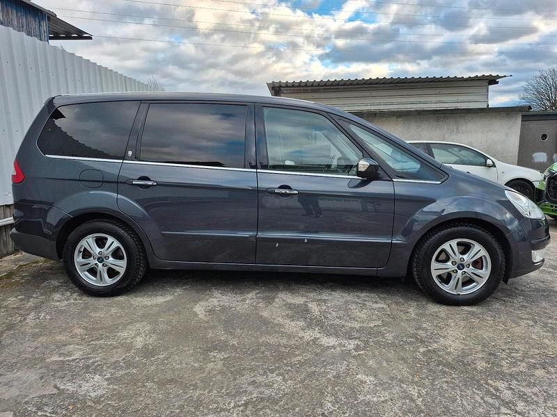 Usata Ford Galaxy 140 CV (102 kW) 2009 Grigio Monovolume