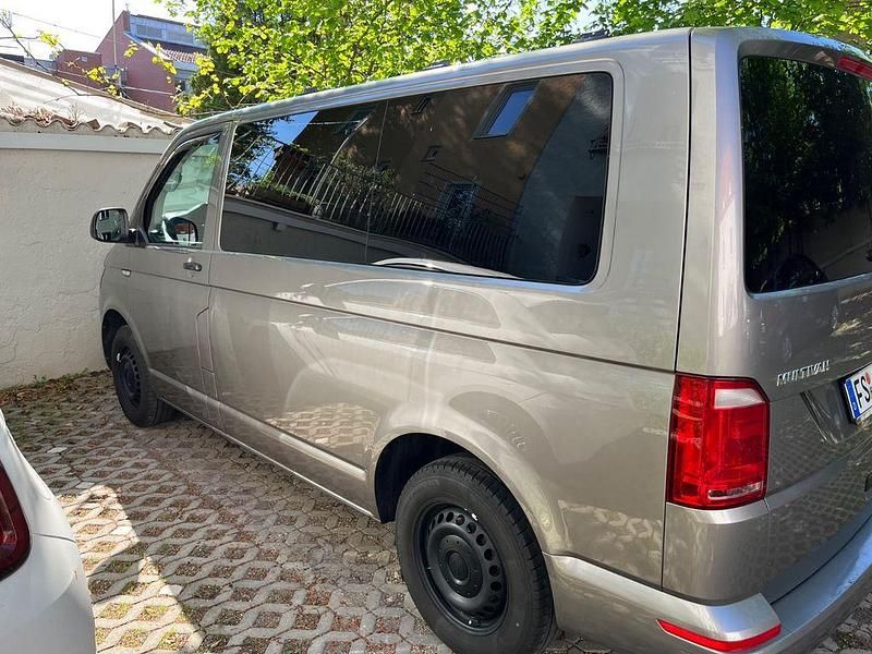 Andere farben Gebraucht 2015 VW T6 Trendline Van | 28.000 € (Fairer Preis) - Bild 1/4