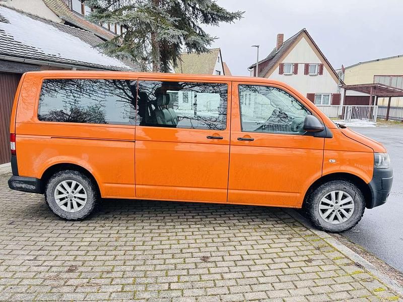 Gebraucht VW Transporter 140 PS (102 kW) 2015 Leuchtorange Van