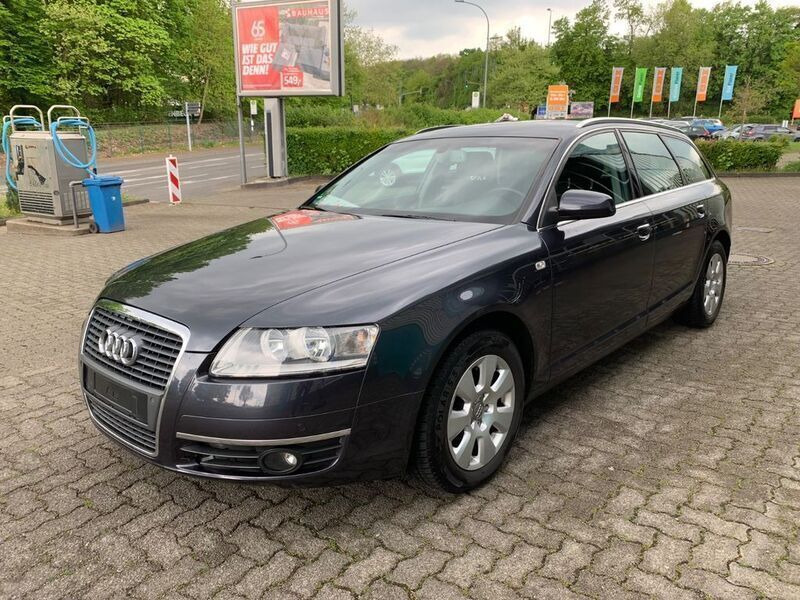 Grau Gebraucht 2005 Audi A6 Kombi | 3.450 € (Guter Preis) - Bild 1/4