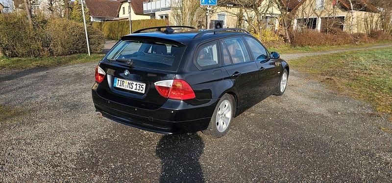 Gebraucht BMW 320 163 PS (119 kW) 2006 Schwarz Limousine