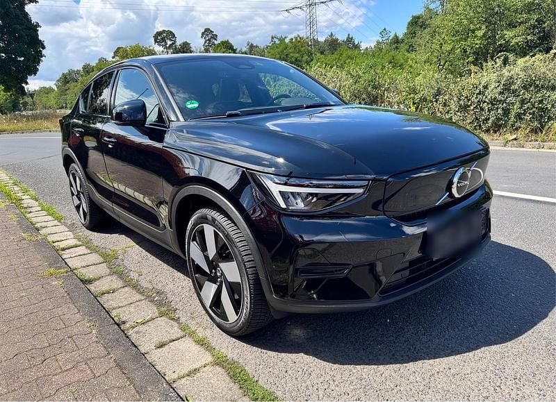 Schwarz Gebraucht 2022 Volvo EC40 Plus SUV | 26.990 € (Superpreis) - Bild 1/4