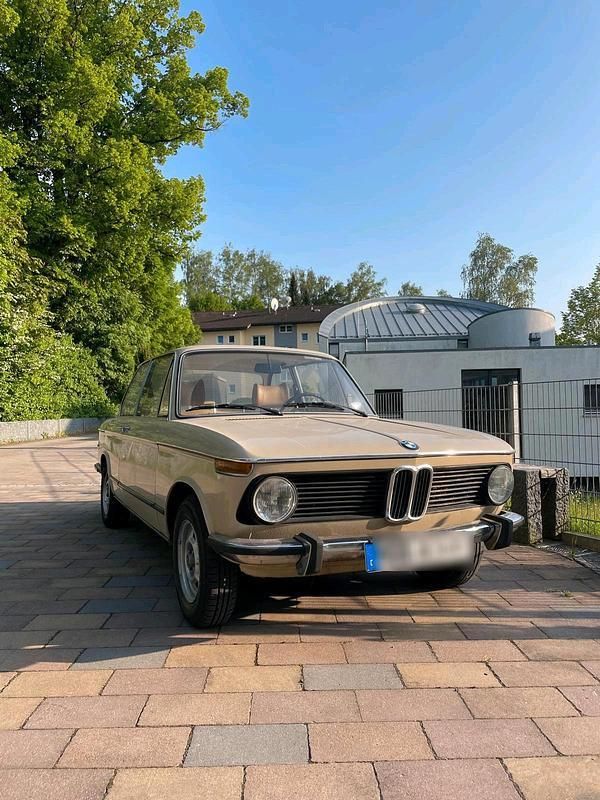 Beige Gebraucht 1974 BMW 1600-2 Limousine | 31.000 € - Bild 1/4