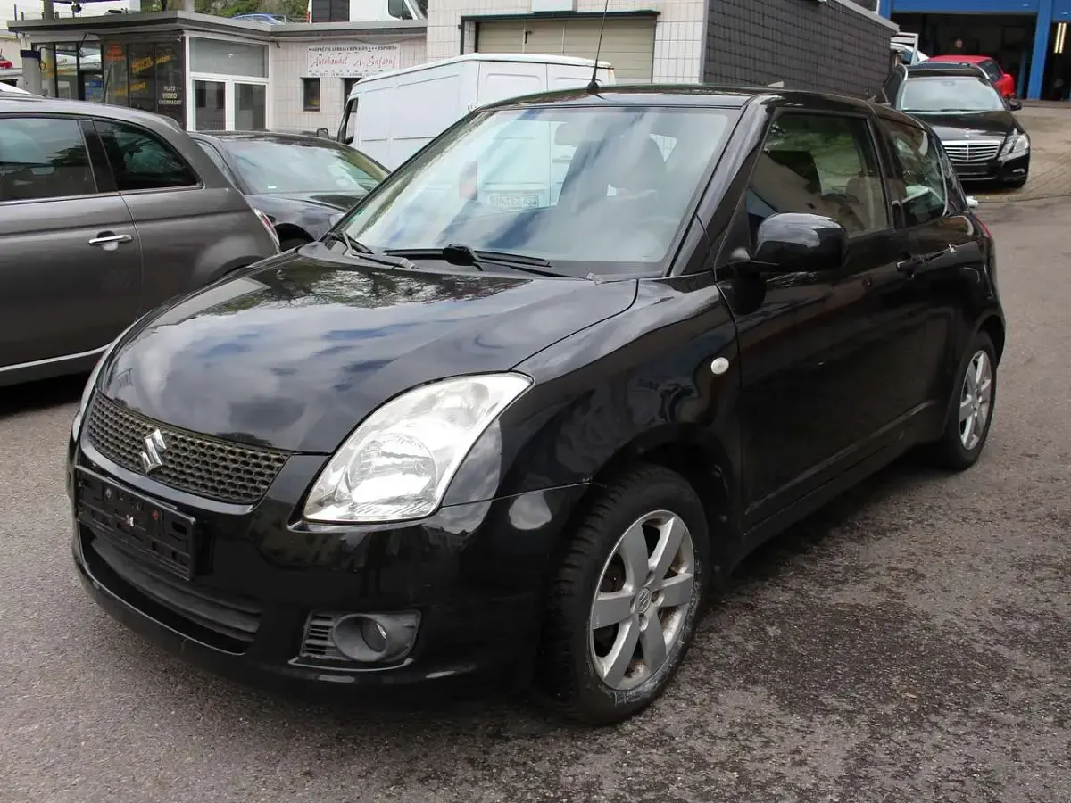 Gebraucht Suzuki Swift Comfort 102 PS (75 kW) 2009 Schwarz Kleinwagen