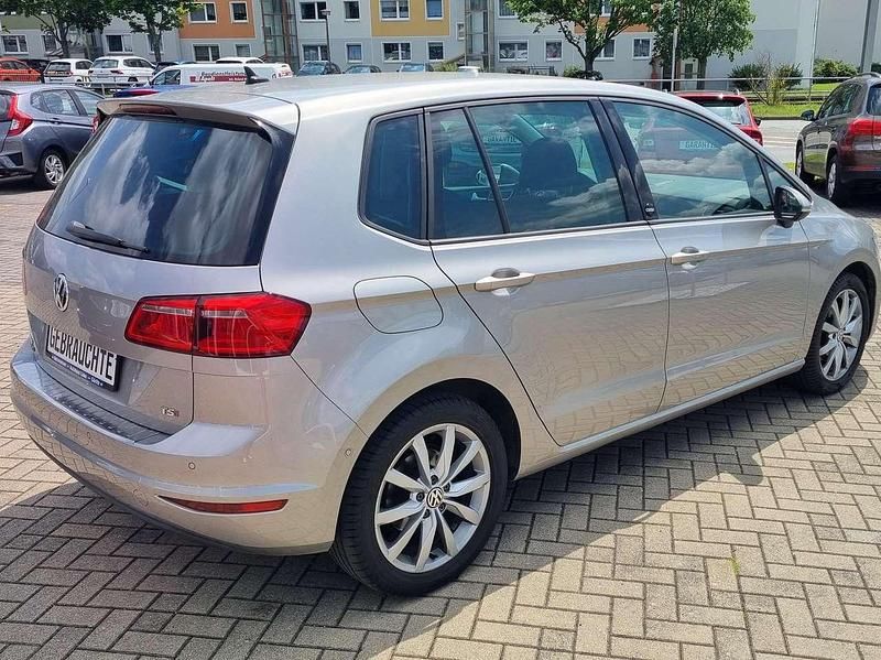 Gebraucht VW Golf VII 125 PS (91 kW) 2017 Silber Limousine