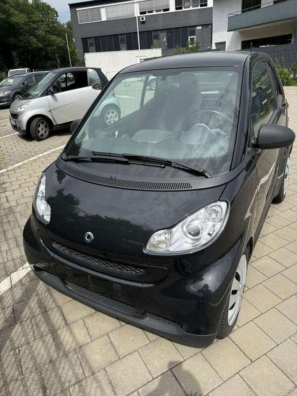 Schwarz Gebraucht 2008 Smart ForTwo Coupé Basis Kleinwagen | 2.999 € (Guter Preis) - Bild 1/4