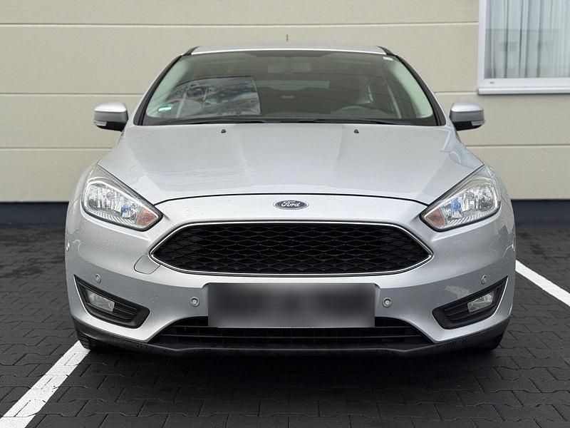 Gebraucht Ford Focus Business Edition 120 PS (88 kW) 2018 Silber Kombi