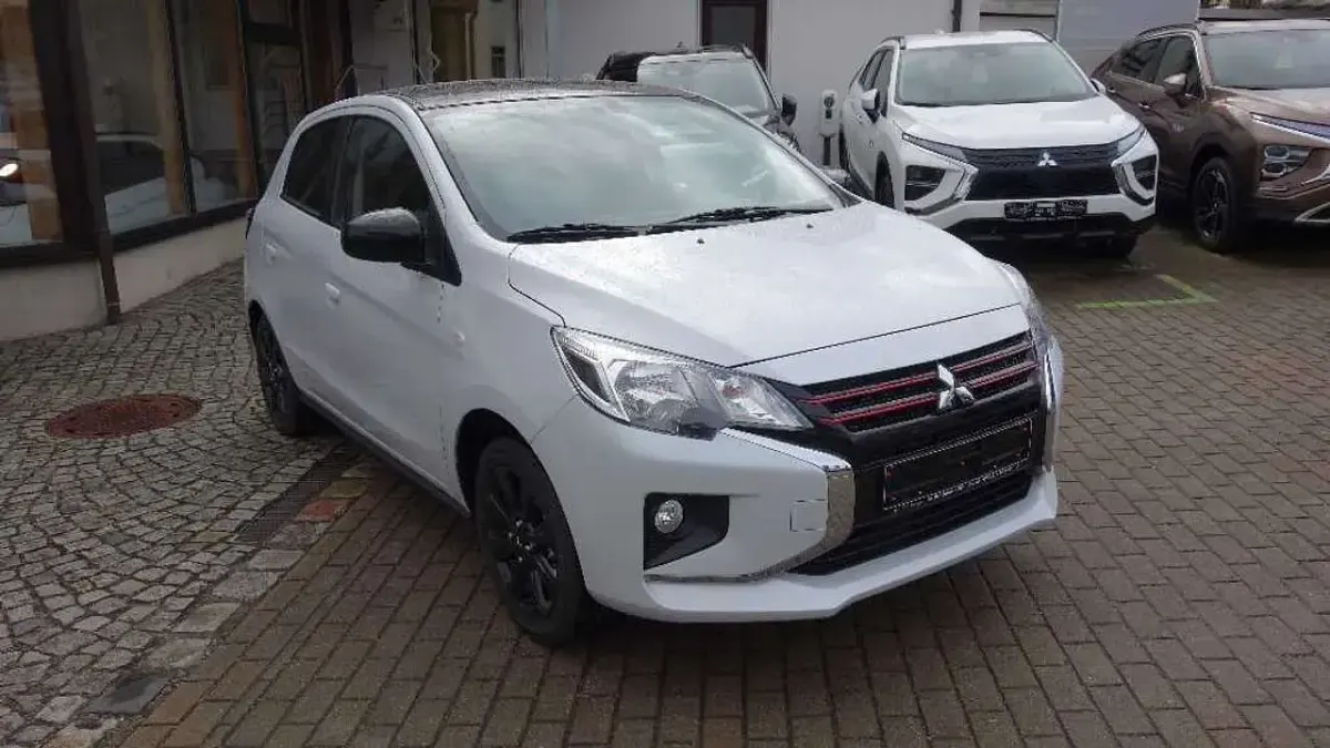 Brugt Mitsubishi Space Star Select+ 71 HK (52 kW) 2025 Hvid Hatchback