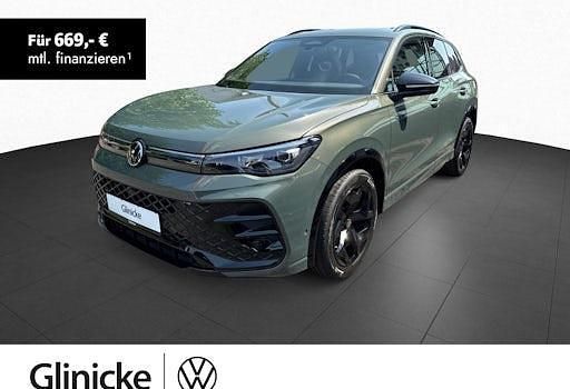 Neu VW Tiguan R-line 150 PS (110 kW) 2026 Grün SUV