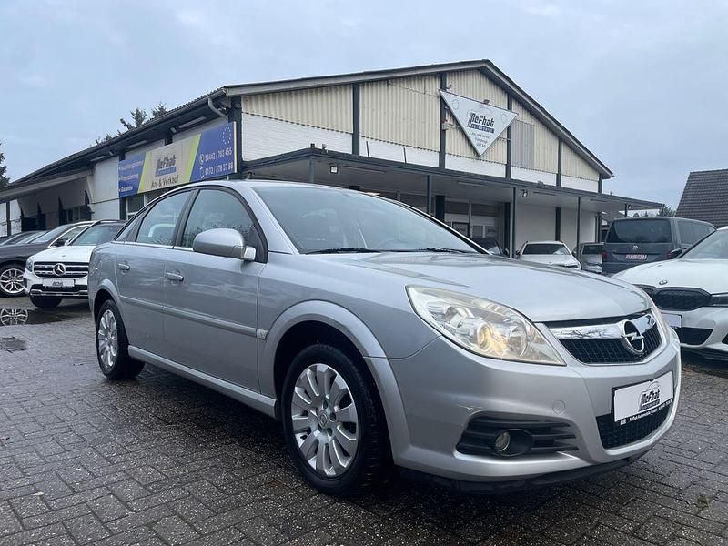Gebraucht Opel Vectra Edition 155 PS (114 kW) 2006 Silber Limousine