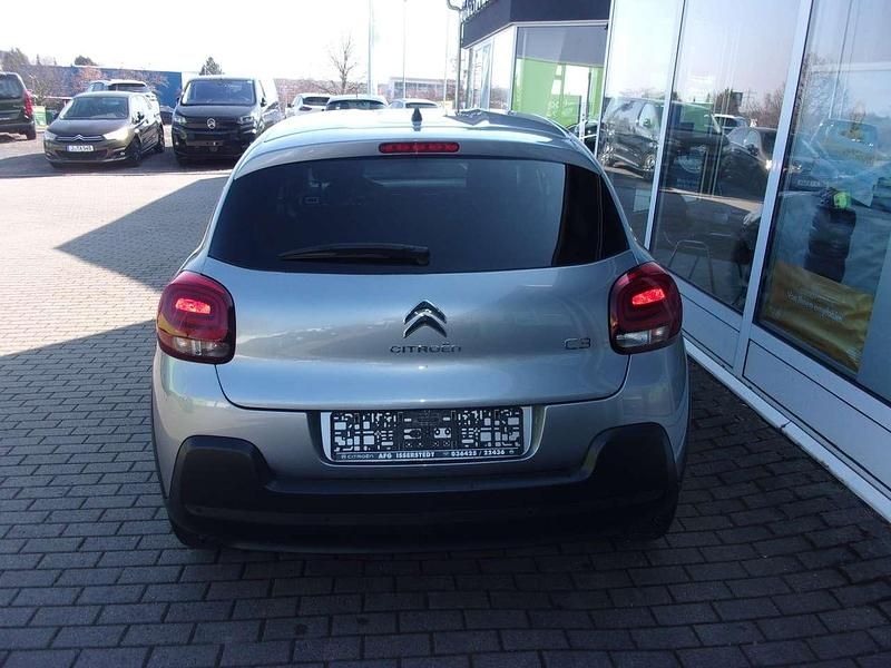 Gebraucht Citroën C3 110 PS (80 kW) 2024 Lack grau artense/metallic Kleinwagen