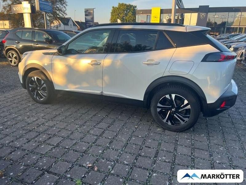 Gebraucht Peugeot e-2008 Allure 100 kW (136 PS) 2022 Weiß SUV