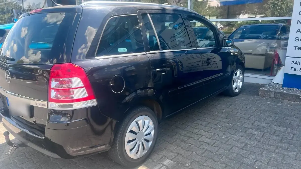Gebraucht Opel Zafira 2008 Schwarz Van / Kleinbus