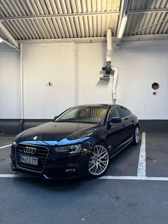 Blau Gebraucht 2016 Audi A5 S-Line Limousine | 12.990 € (Superpreis) - Bild 1/4