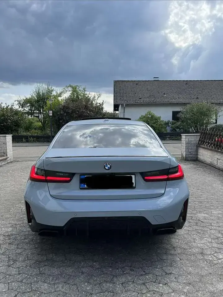 Gebraucht BMW M340 340 PS (250 kW) 2024 Grau Limousine