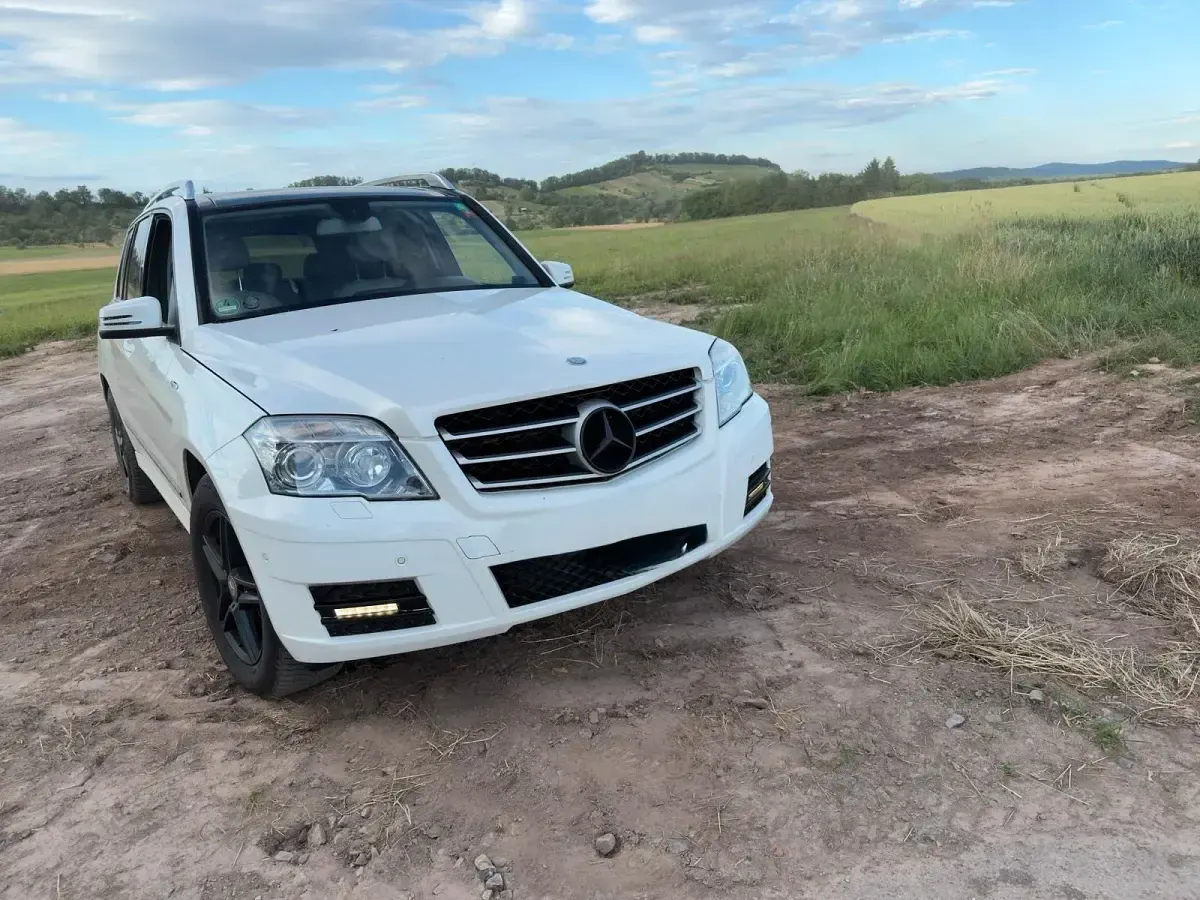 Gebraucht Mercedes GLK220 170 PS (125 kW) 2012 Weiß SUV