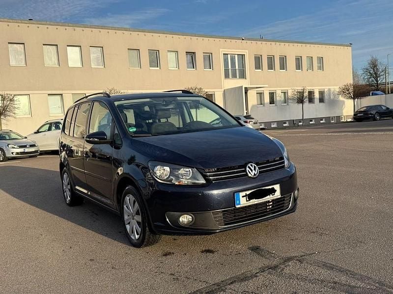 Gebraucht VW Touran 105 PS (77 kW) 2010 Van / Kleinbus