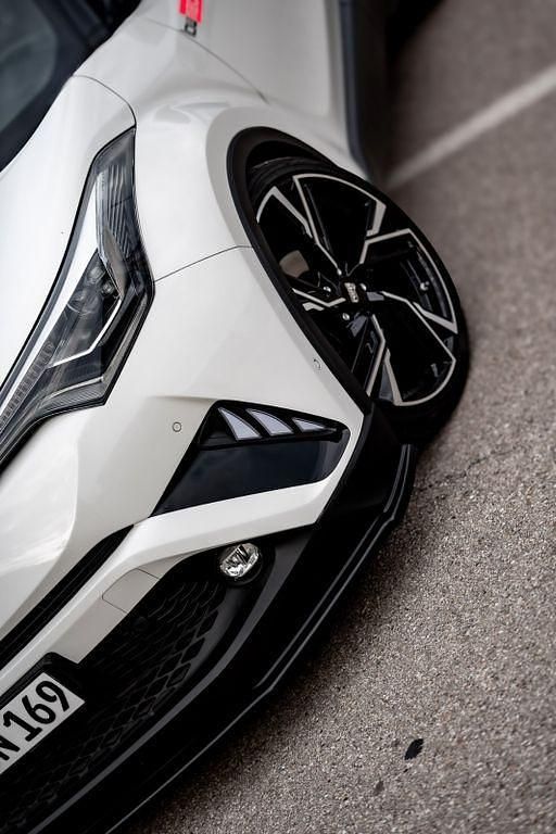 Gebraucht Toyota C-HR Style 122 PS (89 kW) 2017 Weiß SUV