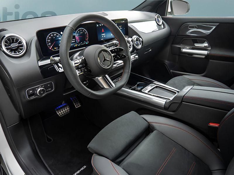 Gebraucht Mercedes GLA200 163 PS (119 kW) 2026 Weiß SUV