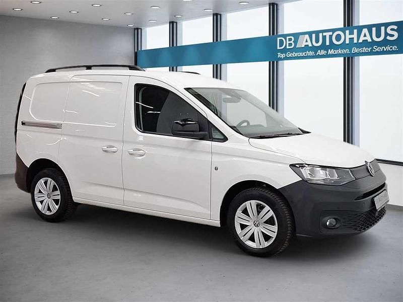 Gebraucht VW Caddy 102 PS (75 kW) 2023 Weiß Van / Kleinbus