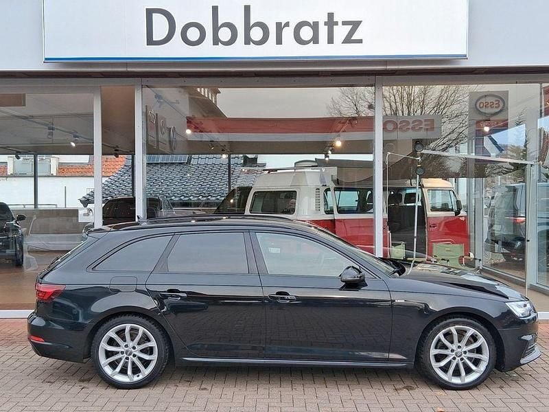 Gebraucht Audi A4 S-Line 150 PS (110 kW) 2018 Schwarz Kombi