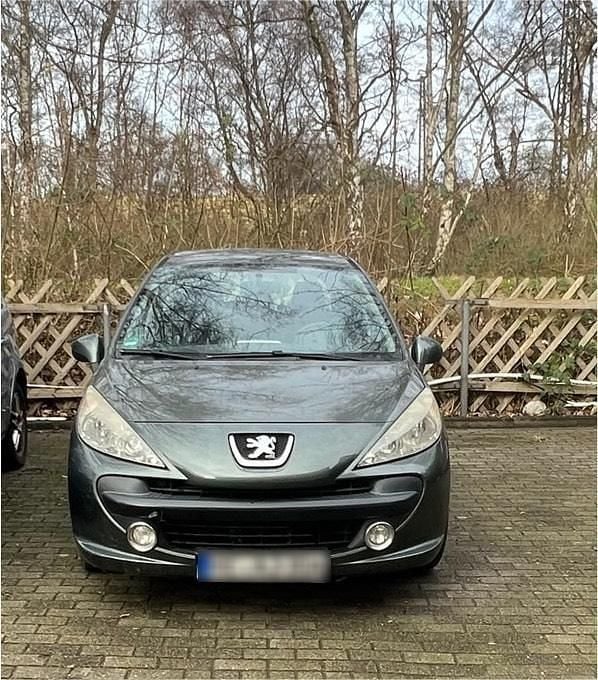 Grau Gebraucht 2008 Peugeot 207 Kleinwagen | 700 € (Superpreis) - Bild 1/2
