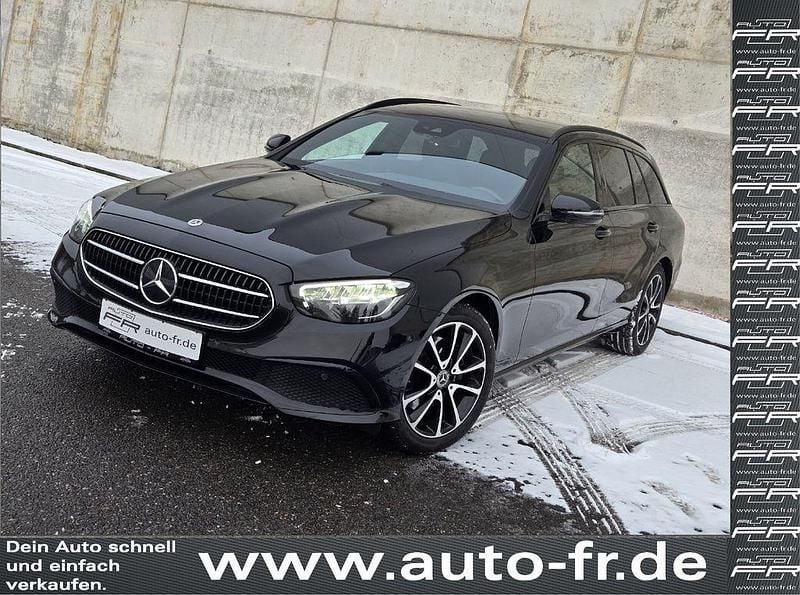 Gebraucht Mercedes E300 Avantgarde 265 PS (194 kW) 2023 Schwarz Kombi
