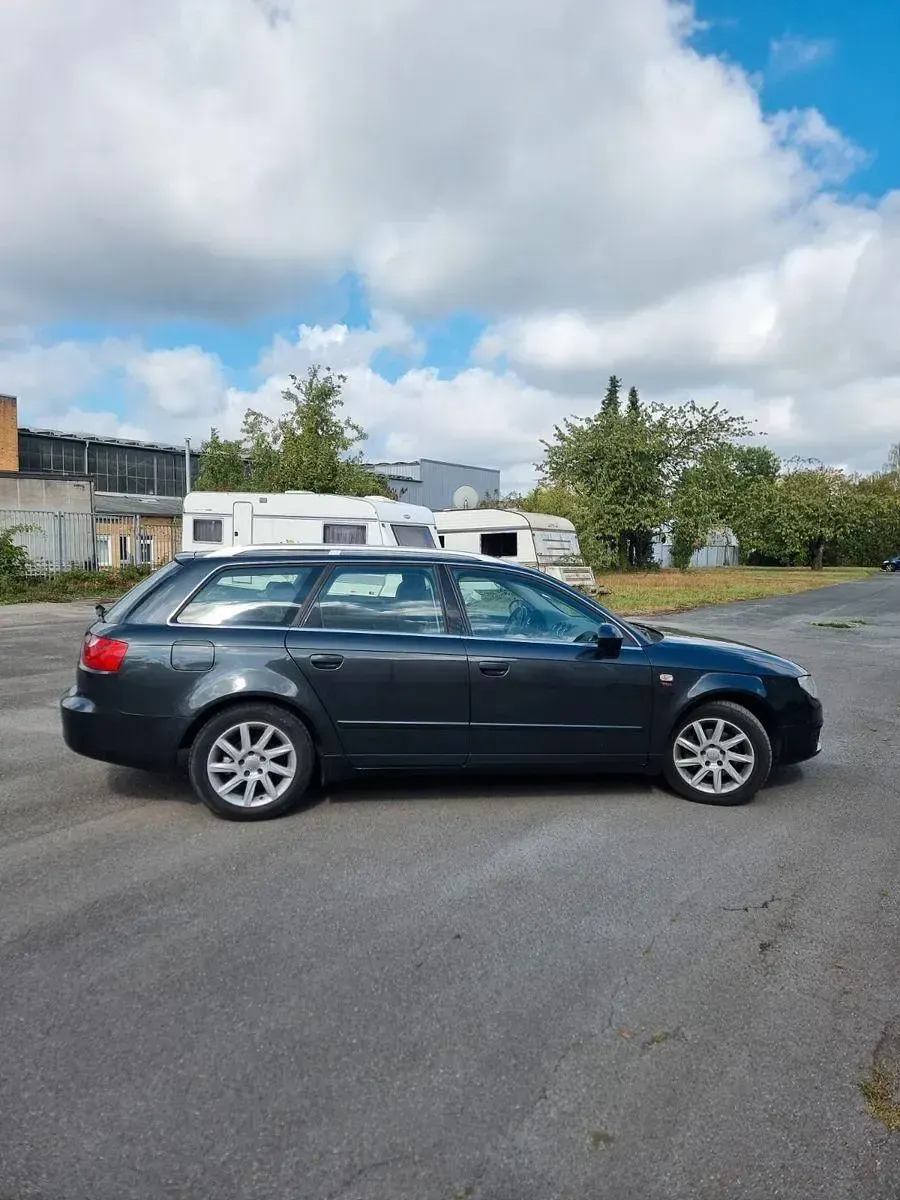 Gebraucht Seat Exeo Reference 143 PS (105 kW) 2009 Schwarz Kombi