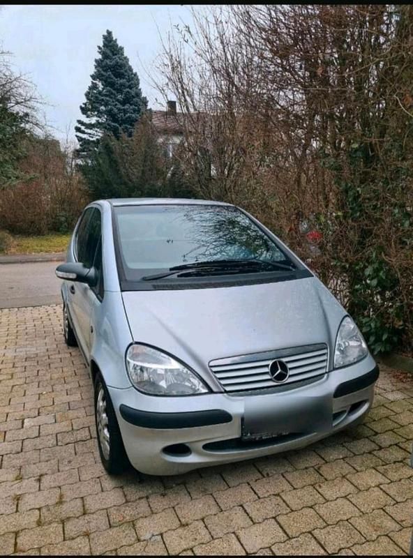 Silber Gebraucht 2003 Mercedes A170 Kleinwagen | 1.550 € (Fairer Preis) - Bild 1/4