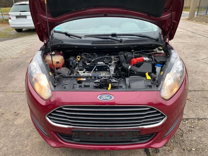 Gebraucht Ford Fiesta SYNC Edition 80 PS (58 kW) 2014 Kleinwagen