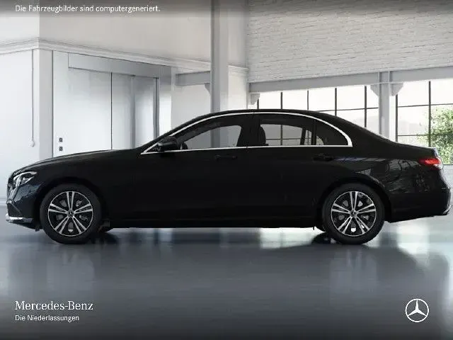 Gebraucht Mercedes E220 194 PS (142 kW) 2022